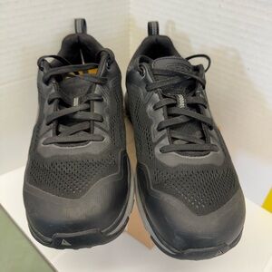Keen Black Athletic Shoes with Mesh Upper and Textured Soles Women’s size 8.5